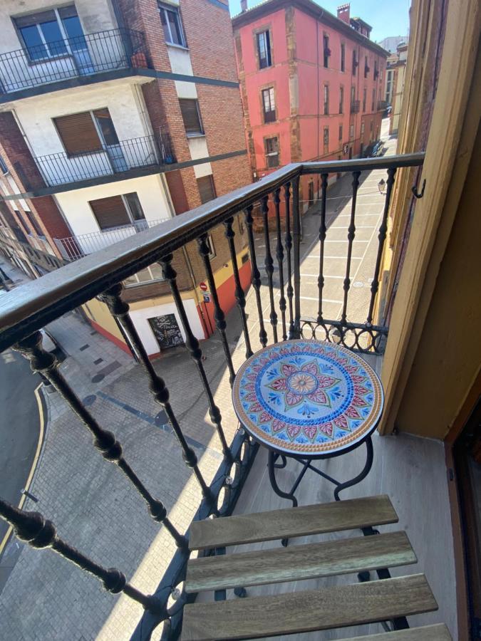"El Paraguas Del Antiguo" Parking Privado Gratuito-Tres Dormitorios Independientes Oviedo Esterno foto